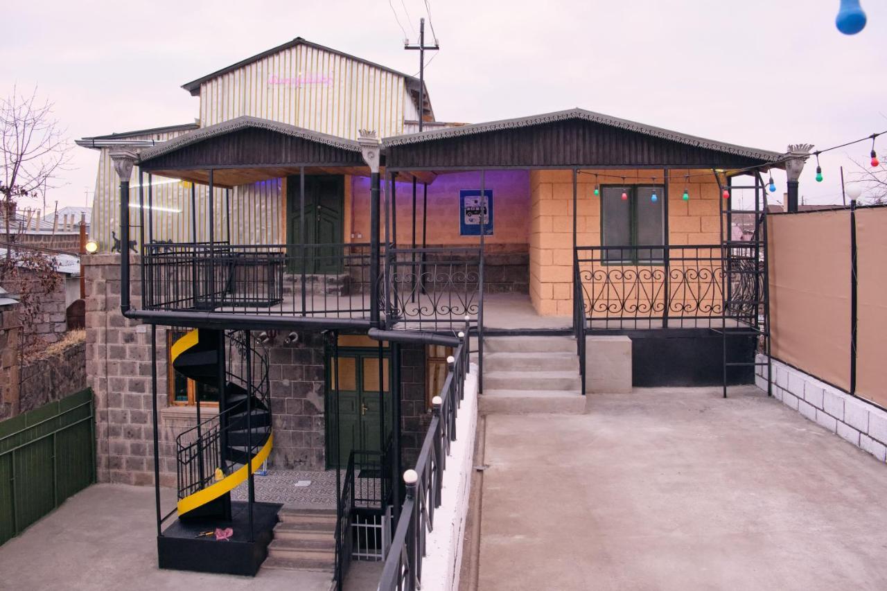 Kotun Gyumri Hotel Exterior photo